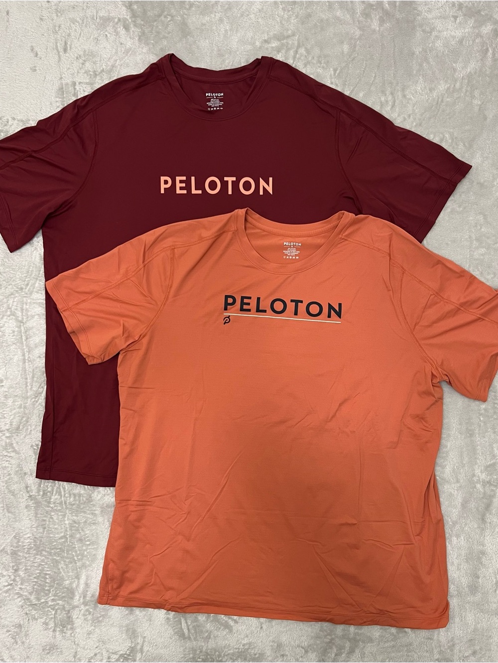 Peloton Logo Set Of 2 Maroon/Orange Athletic Stretchy T Shirt XL